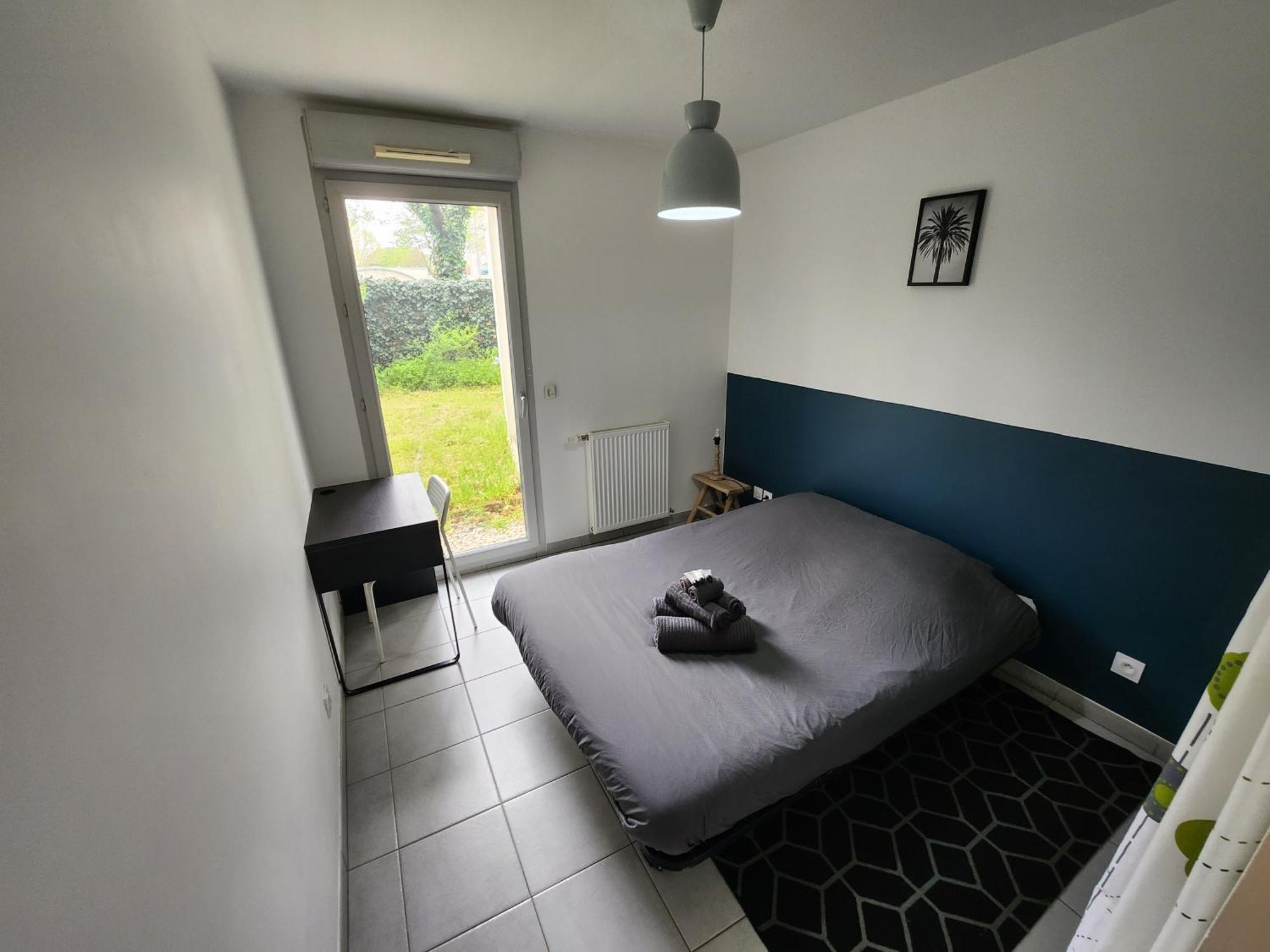 Apartment Appt 2 Au Calme - Jardin Prive - Metro D, Eurexpo, Groupama Stadium *